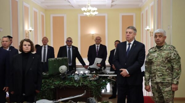 Александр Богомаз и Евгений Никифоров посетили выставку — хронику преступлений киевского режима