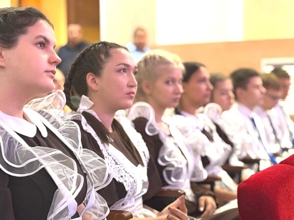 Жуковской школе №1 исполнилось девяносто лет