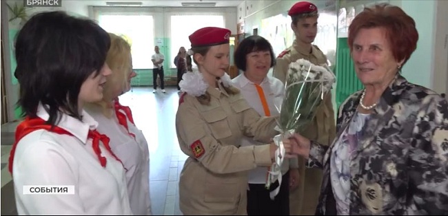 Мать героя России Лидия Ермакова пришла на выборы брянского губернатора