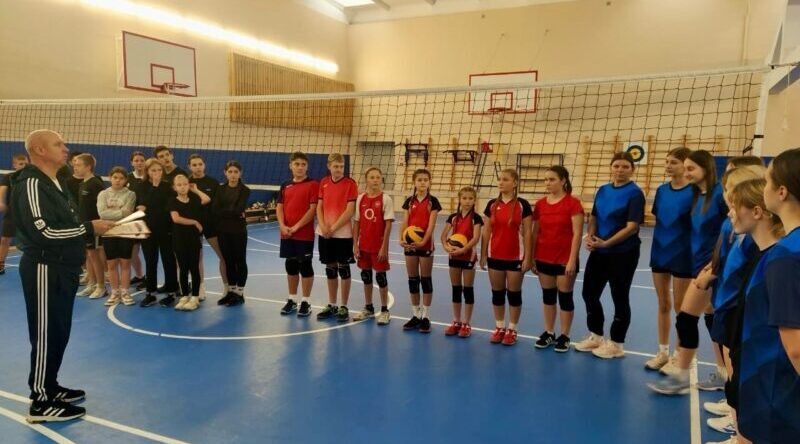 Прошло первенство Жуковского округа по волейболу среди школьников