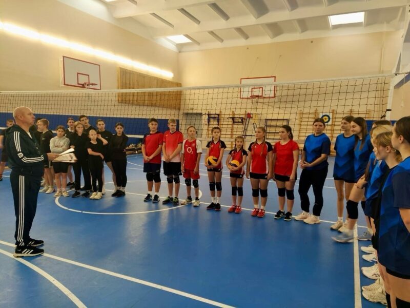 Прошло первенство Жуковского округа по волейболу среди школьников