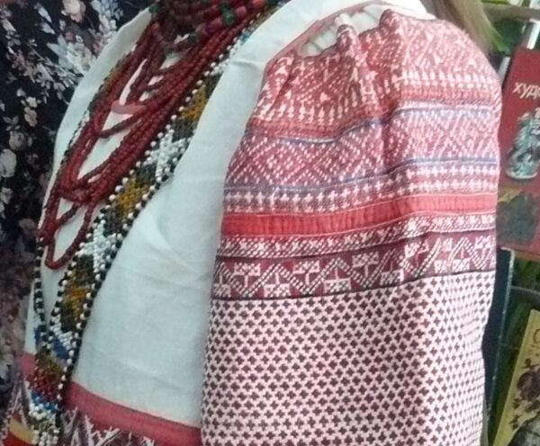 На Брянщине завершается работа над третьей частью сборника о народном костюме