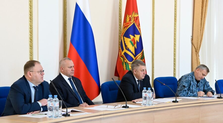 Заседание антитеррористической комиссии прошло в правительстве региона