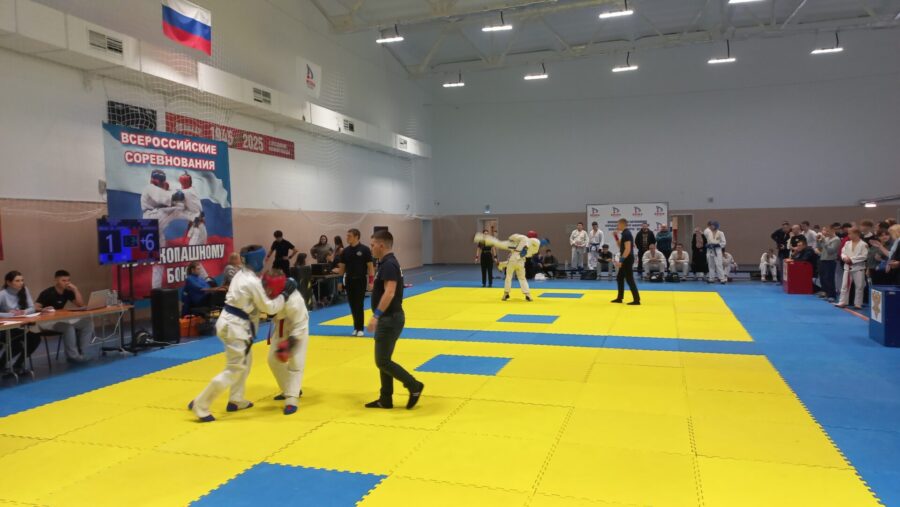 В Жуковке завершаются Чемпионат и Первенство региона по рукопашному бою