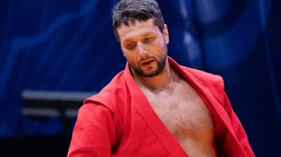 Артем Осипенко стал бронзовым призёром чемпионата мира по самбо