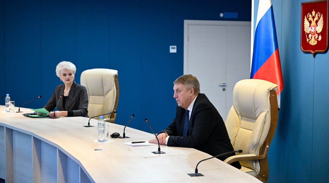 Александр Богомаз: ряд вопросов прямой линии решат правоохранительные и надзорные органы