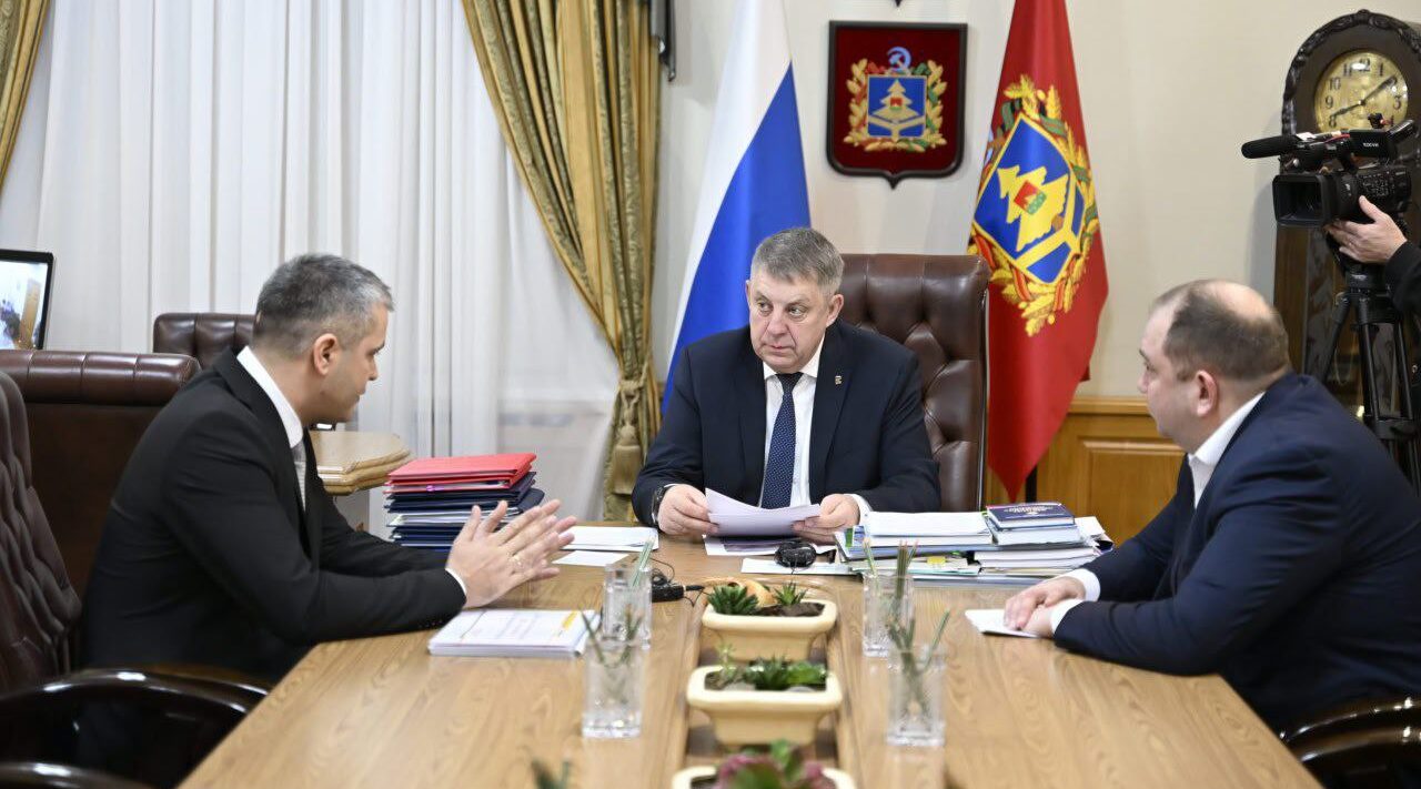 Губернатор провел рабочую встречу с гендиректором Жуковского веломотозавода Александром Леоновым