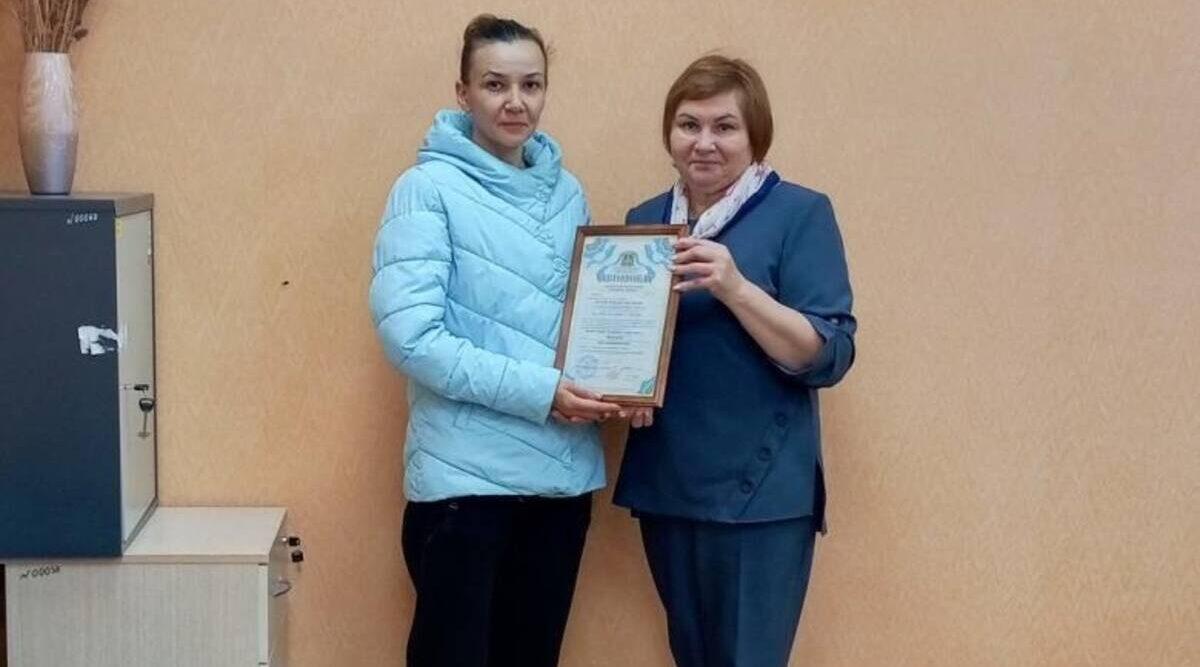 Многодетная мать из Брасовского района получила областной материнский капитал