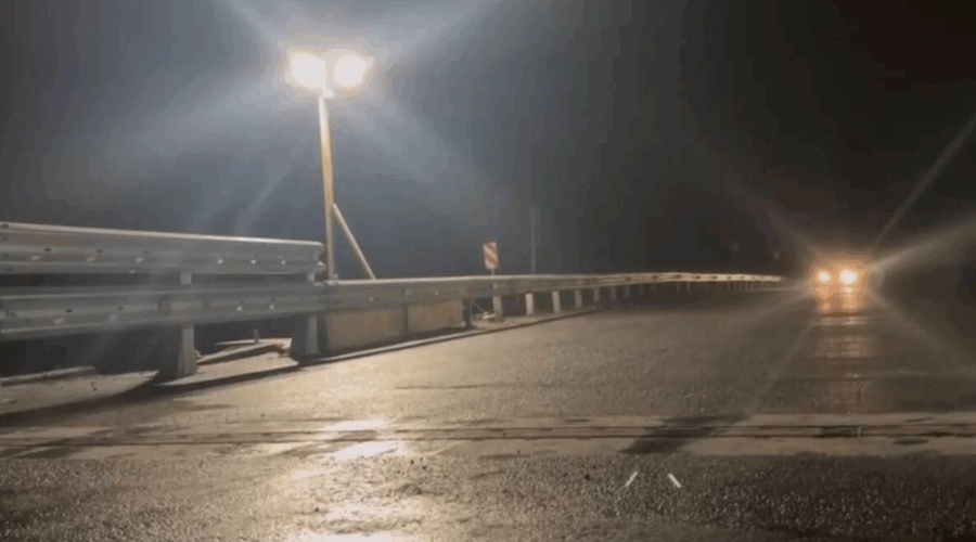 Брянский губернатор проехал по восстановленному после взрыва мосту под Выгоничами