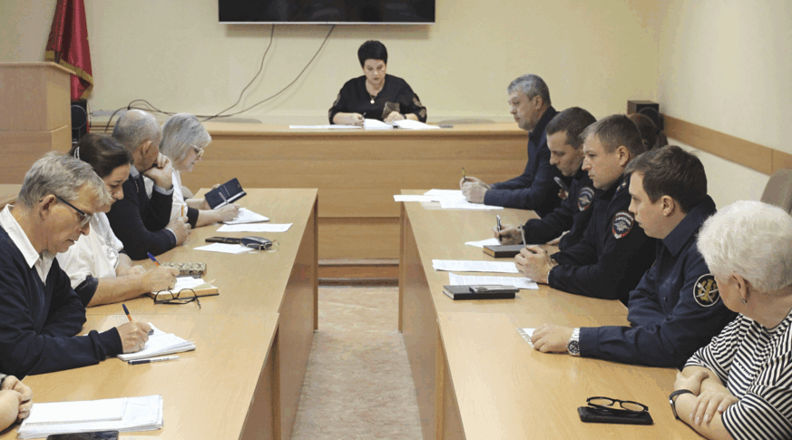 В Жуковке провели заседание комиссии по профилактике правонарушений