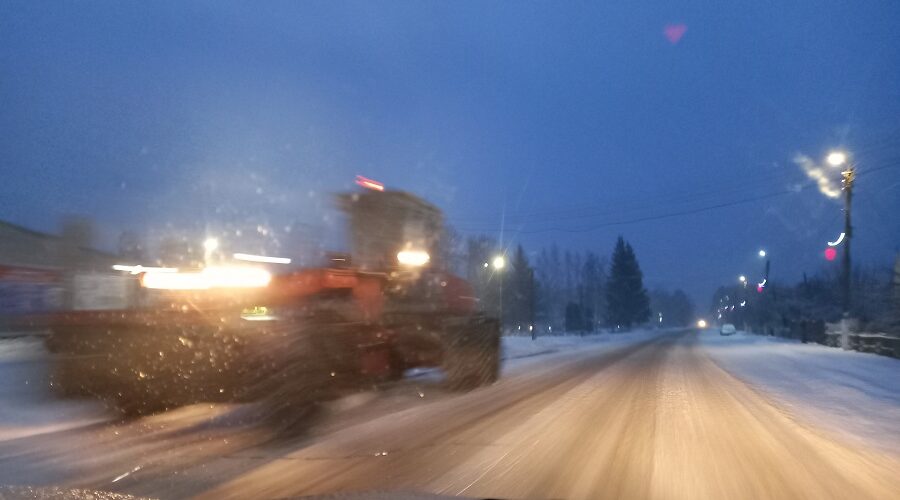 В Жуковском муниципальном округе устраняют последствия снегопада