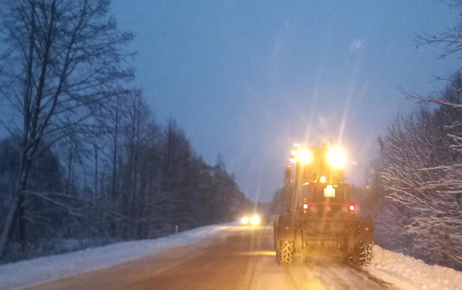 В Жуковском округе устраняют последствия нового снегопада