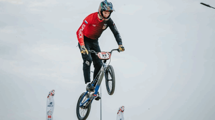 Брянский велосипедист удостоен звания «Мастер спорта»