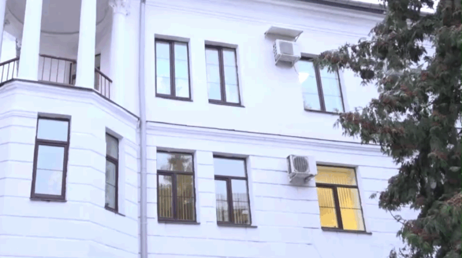 Волонтёры Брянска начали сбор новогодних подарков нуждающимся