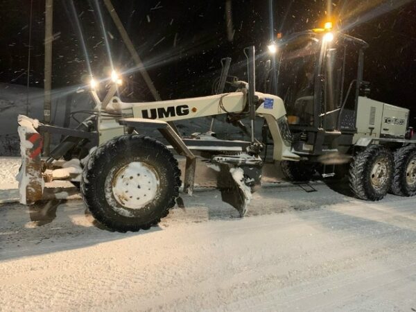 Брянские дорожники вывели на трассы снегоуборочную технику