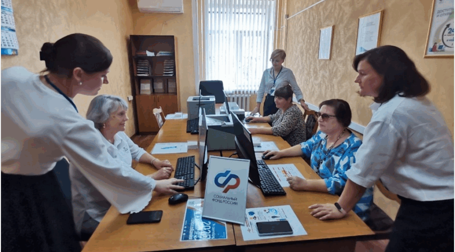 Брянские центры для людей пожилого возраста за 3 года посетили более 20 тысяч человек