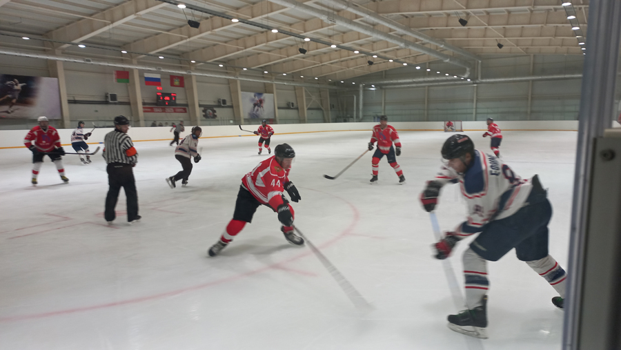 Жуковская хоккейная «Десна» сыграла домашний матч с ХК «БМЗ»