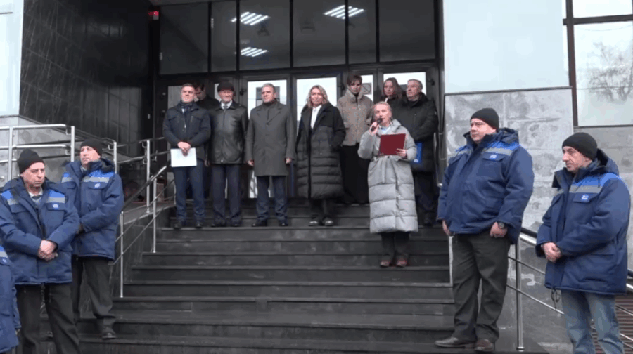 Брянские почтовики получили бронированные автомобили для безопасной работы