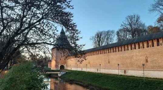 Пользователи Госуслуг выбрали Смоленск и Елец городами притяжения молодёжи в 2026 году