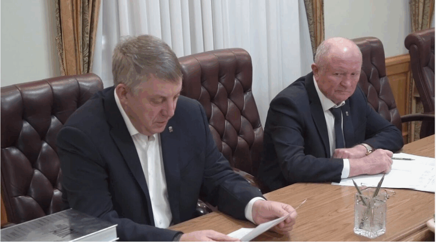 Губернатор Брянской области провел рабочую встречу с руководителем АПХ «Мираторг»