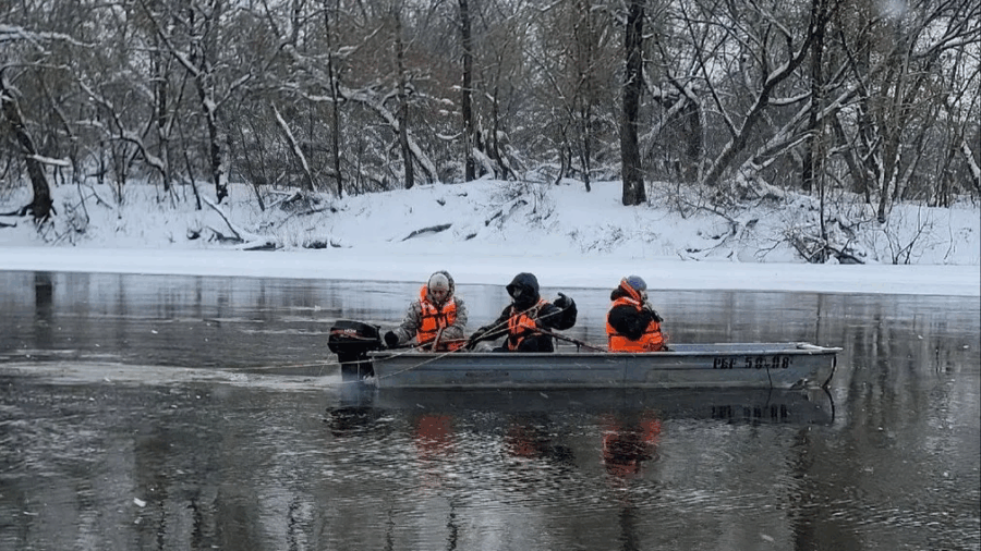 Беспрецедентная по масштабам операция по поиску утонувших детей идёт в Брянске