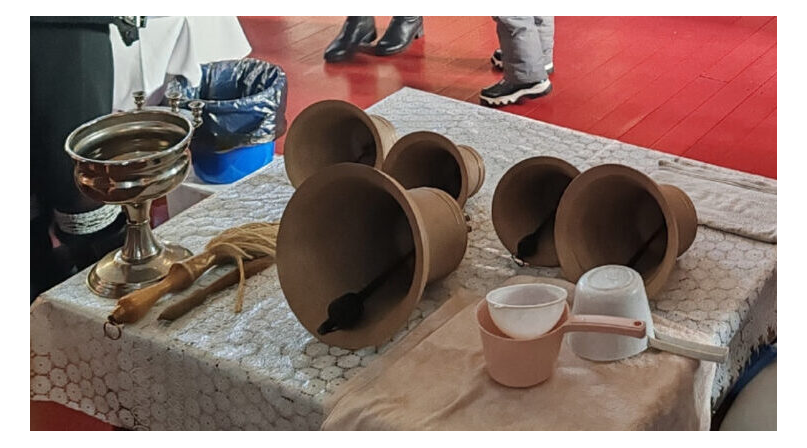 В Климовском Покровском монастыре освятили колокола