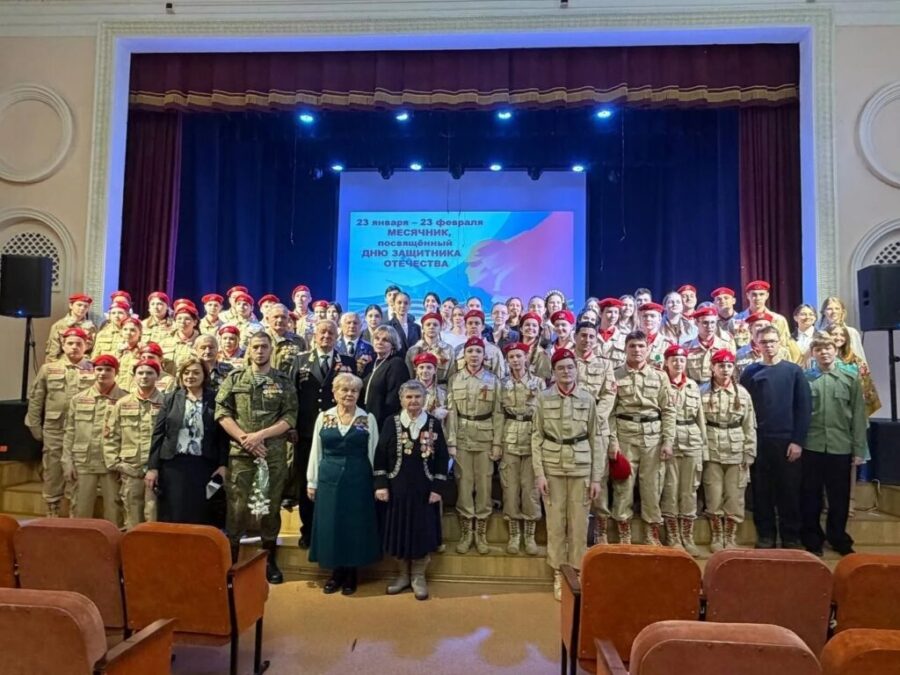 Военно-патриотический месячник стартовал в Брянске