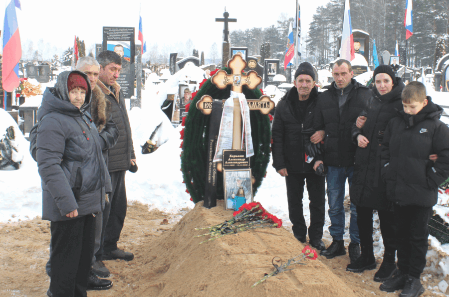 В Жуковке  простились с  бойцом штурмового взвода Александром Харькиным, погибшим в зоне СВО