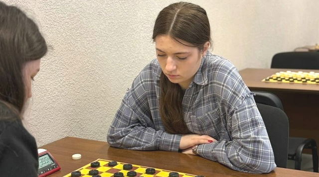 Юные шашисты из Жуковки успешно выступили на Первенстве Брянской области