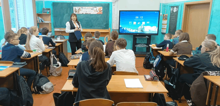 В Жуковской СОШ №2 прошла интеллектуальная викторина о блокадном Ленинграде