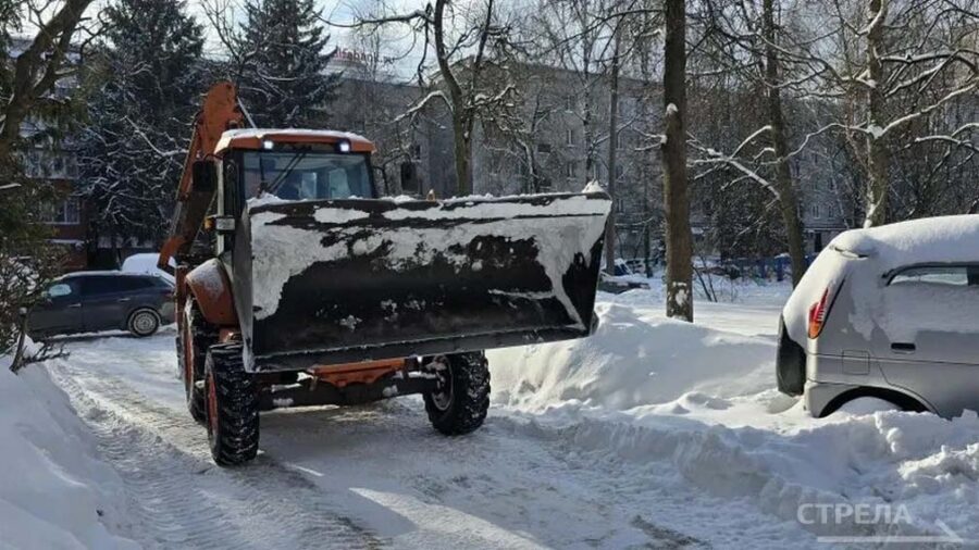 Почти три тысячи тонн снега вывезли из Брянска за сутки