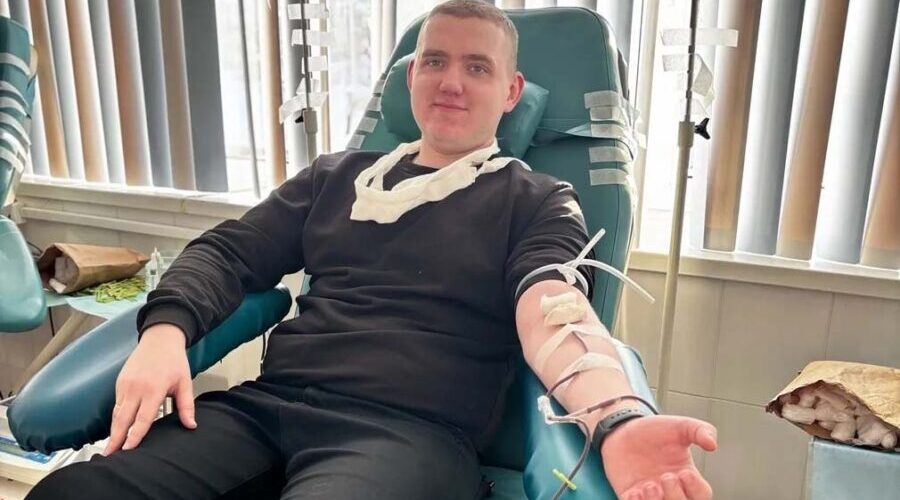 Брянцу Алексею Коноплеву присвоено звание Почетный донор России