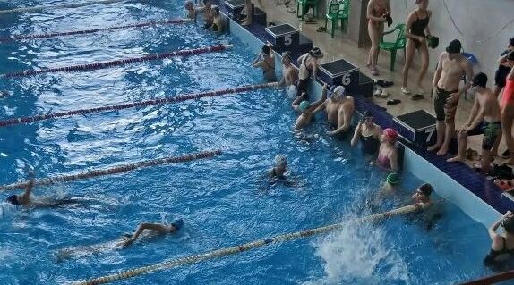 Жуковские пловцы успешно выступили на Первенстве области