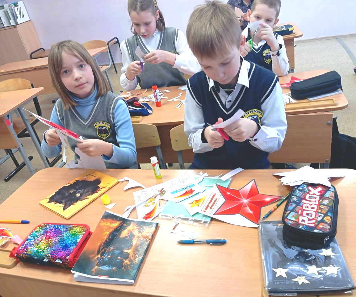 Ученики Жуковской СОШ №1 участвуют в патриотической акции