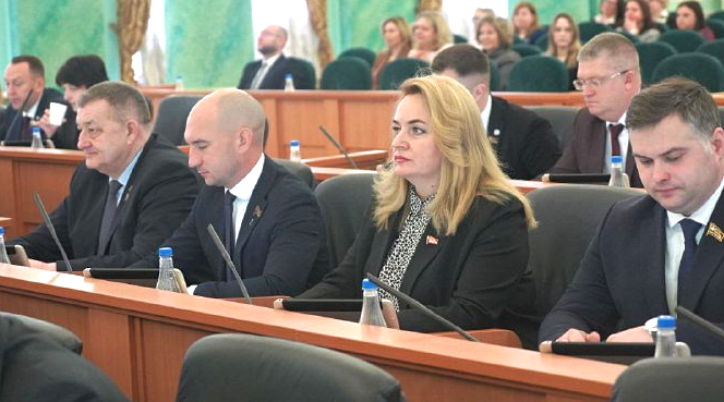 На Брянщине увеличен размер денежной выплаты при поступлении на военную службу по контракту.