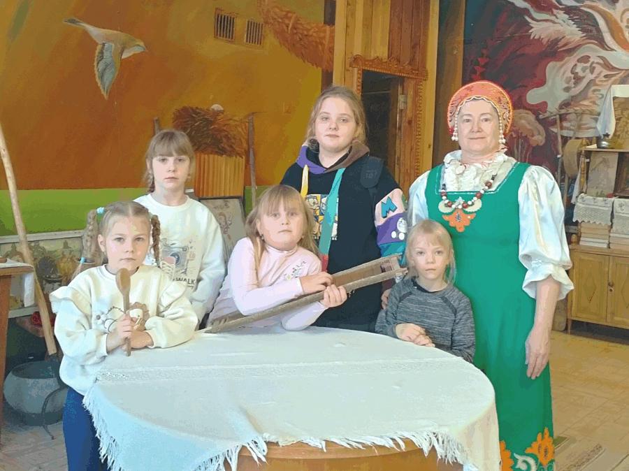 В Орловском СДК состоялась этнографическая экскурсия