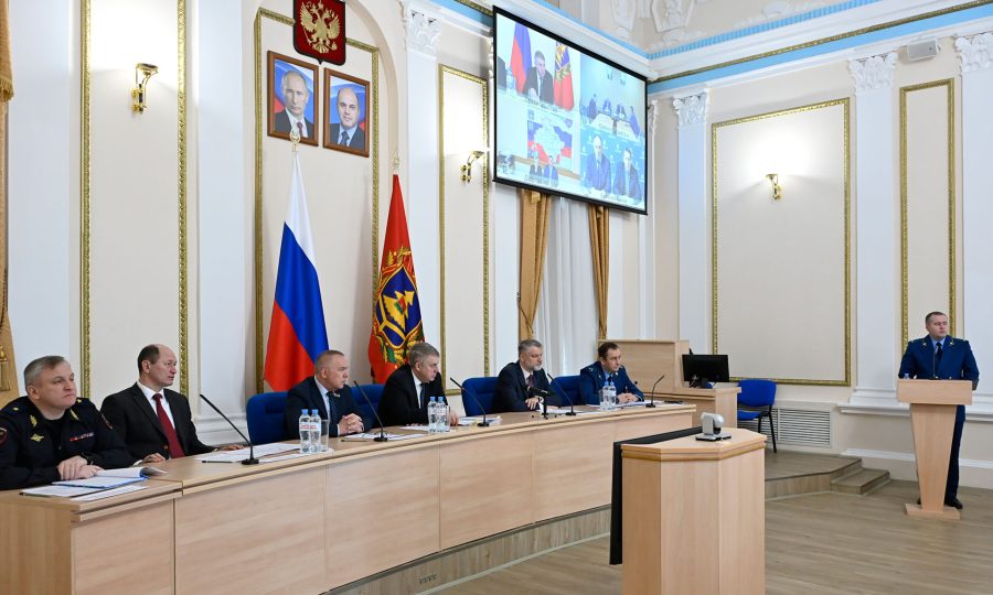 Губернатор провел заседание по обеспечению правопорядка в Брянской области