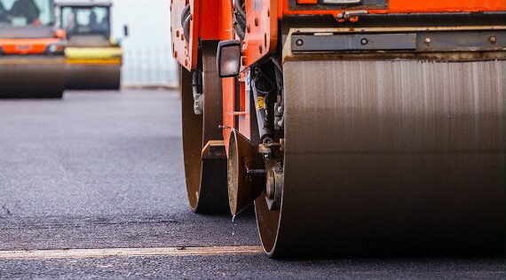 В Навлинском районе отремонтируют мост через реку Железная