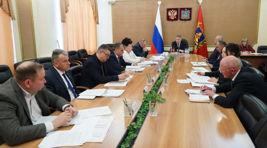 Александр Богомаз рассказал о государственных закупках в Брянской области