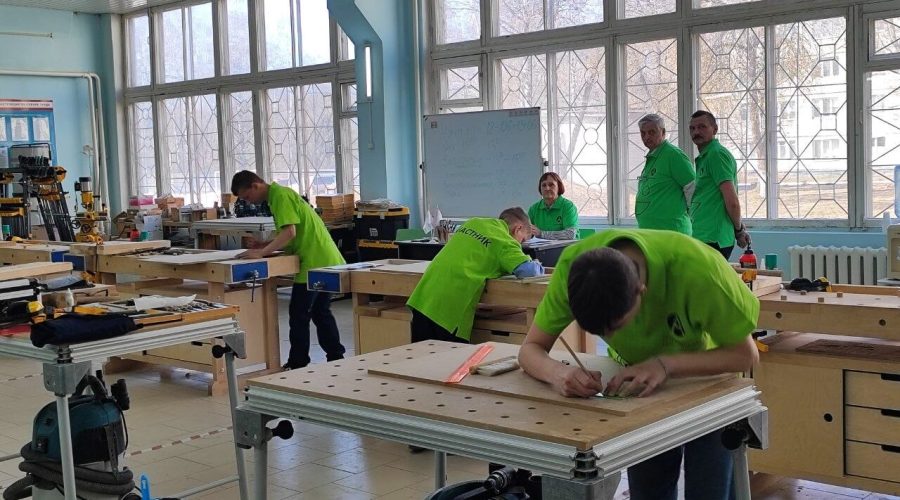 В Брянске стартовал ХI региональный чемпионат по профмастерству «Абилимпикс-2026»