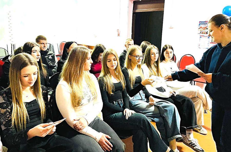 В Ржаницком СДК состоялся информационный час о правовой грамотности