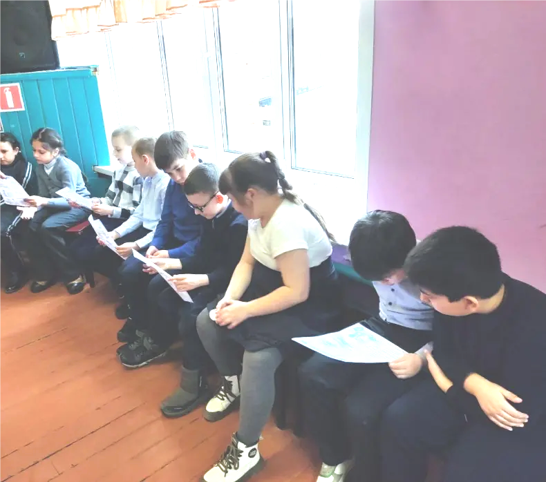 В Троснянском СДК прошла познавательная  акция для детей «Безопасная весна»