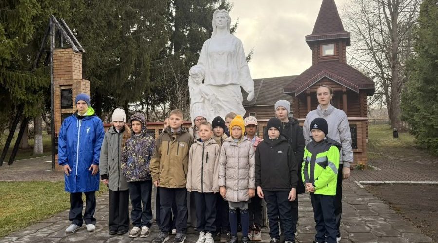 Ученики школы №1 посетили мемориальный комплекс «Матрёновка»