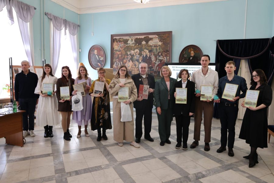 Названы победители XII Молодежного поэтического фестиваля в Овстуге