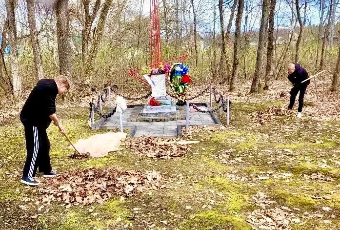 Продолжается благоустройство памятных мест Жуковского округа