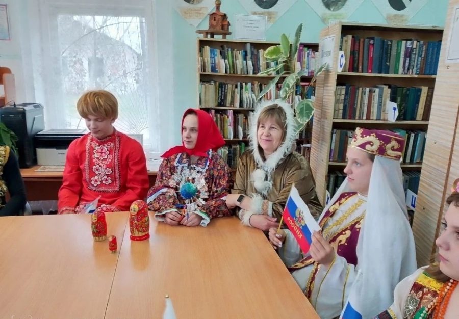 В Леденёвской библиотеке рассказали о коренных народах России