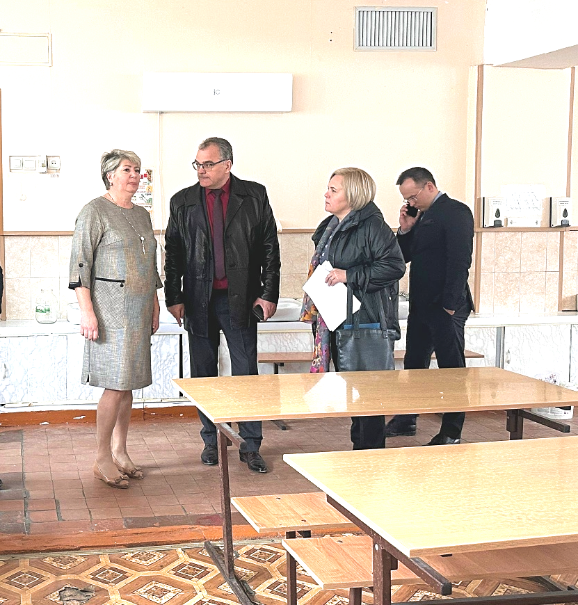 В Брянске начался капитальный ремонт четырех школ