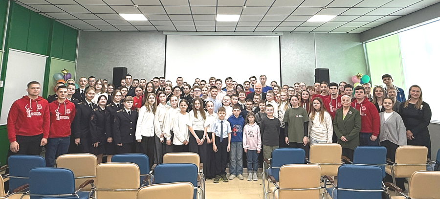 В детском технопарке «Кванториум» состоялась встреча с космонавтом