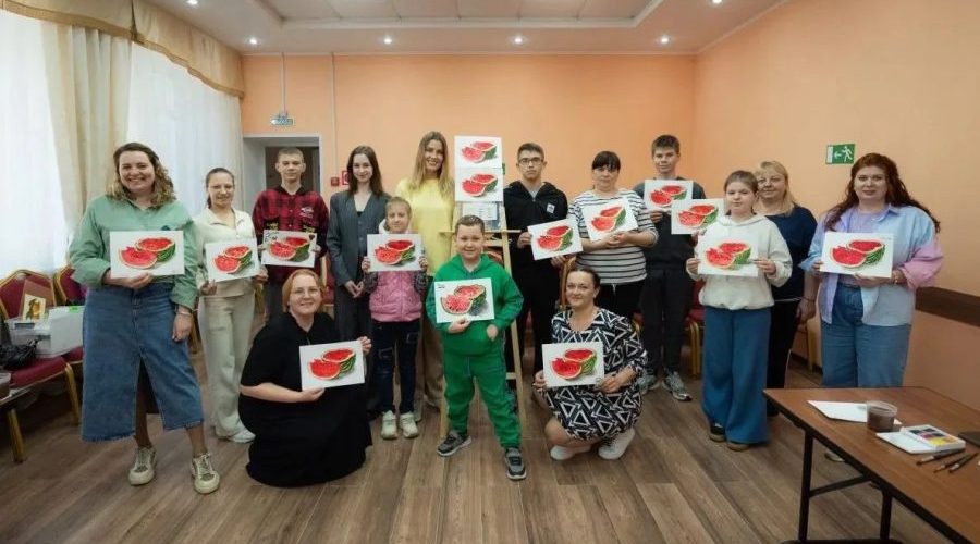 В Унечском районе продолжается комплексная поддержка семей участников СВО