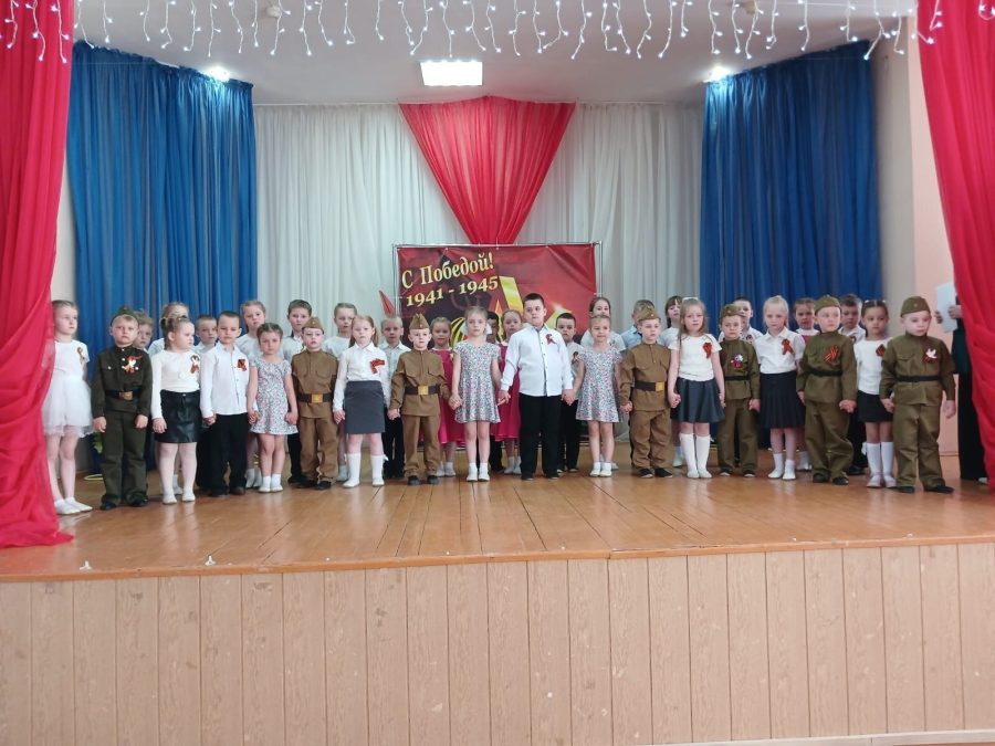 Воспитанники детского сада «Алёнушка» выступили в Доме социального обслуживания